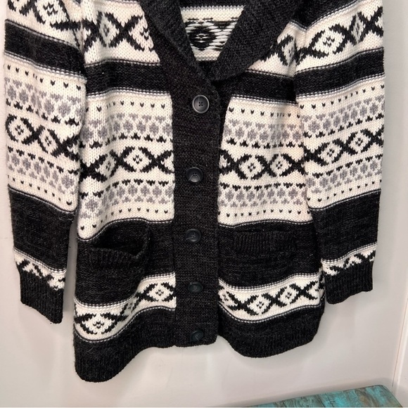 Sansara Fair Isle Wool Blend Chunky Sweater Size Medium - Picture 4 of 10